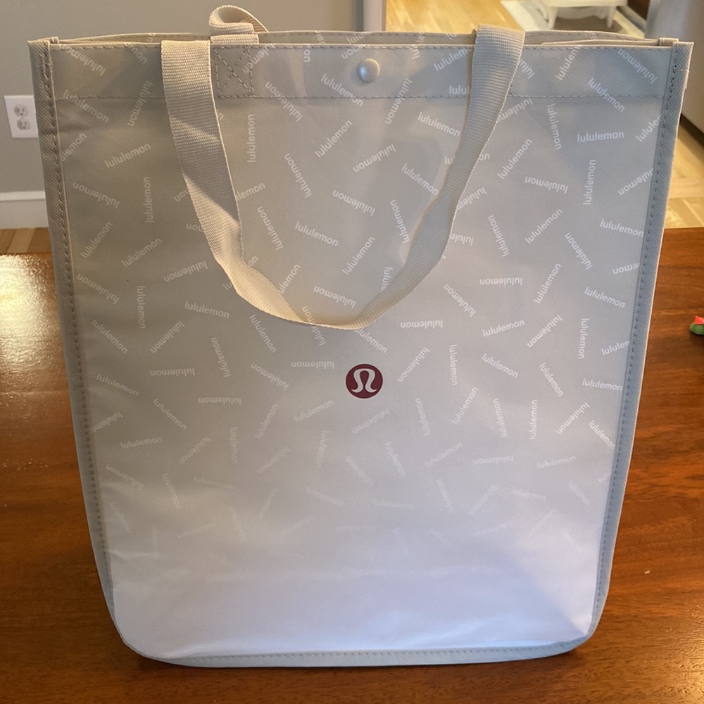 Large lululemon reusable tote bag